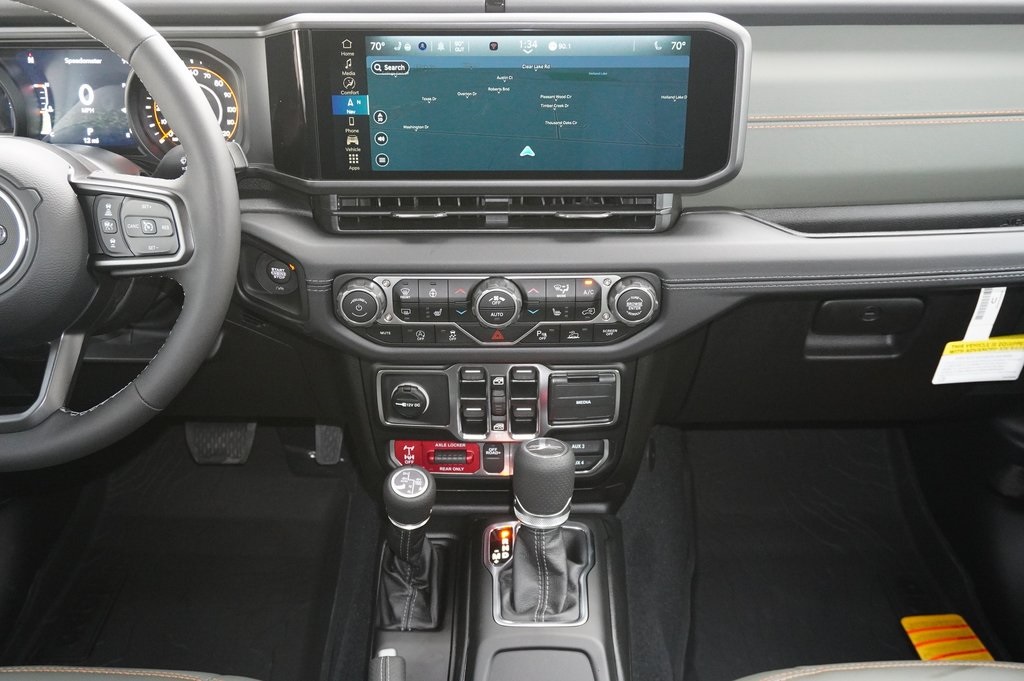 New Car 2025 Jeep Gladiator  Mojave For Sale In Weatherford, Texas