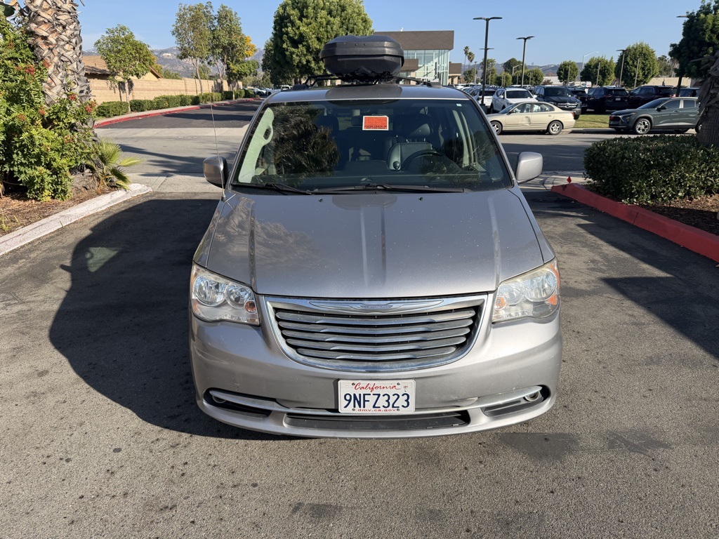 2016 Chrysler Town & Country Touring