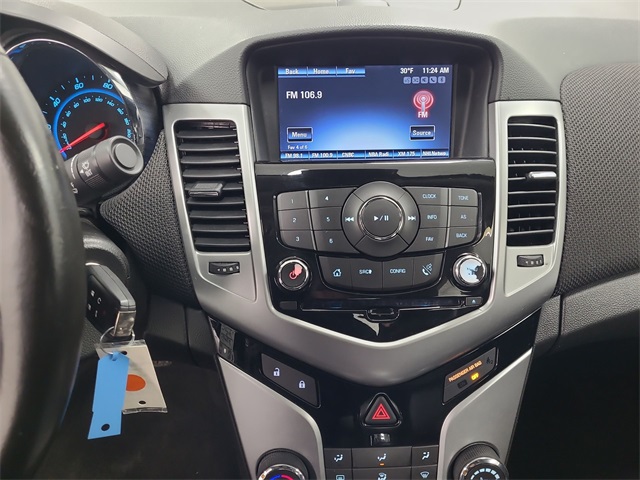 2014 – Chevrolet – Cruze