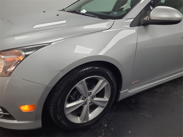 2014 – Chevrolet – Cruze