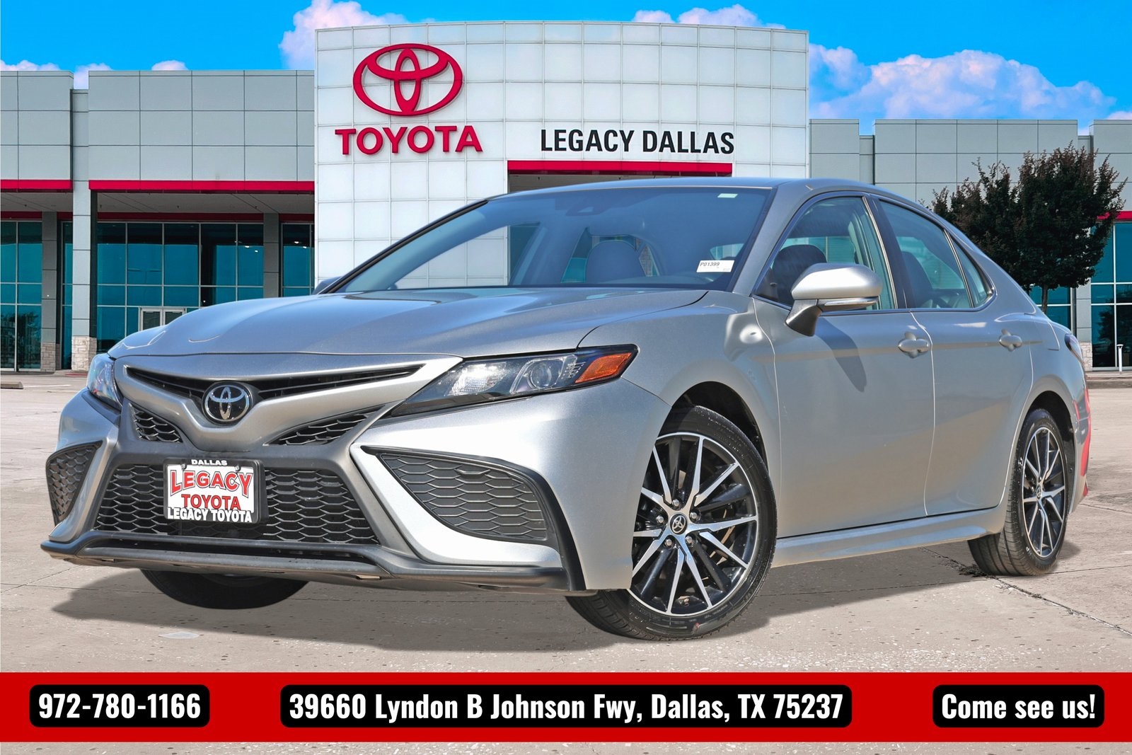 2024 Toyota Camry SE FWD