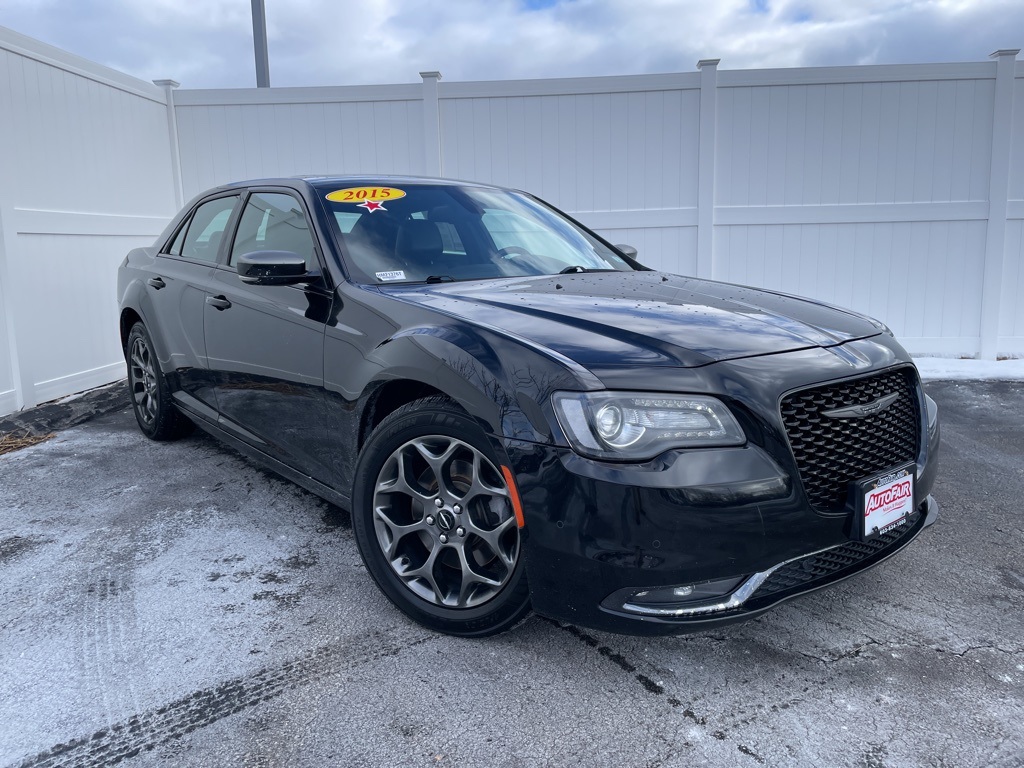 2015 Chrysler 300 S AWD