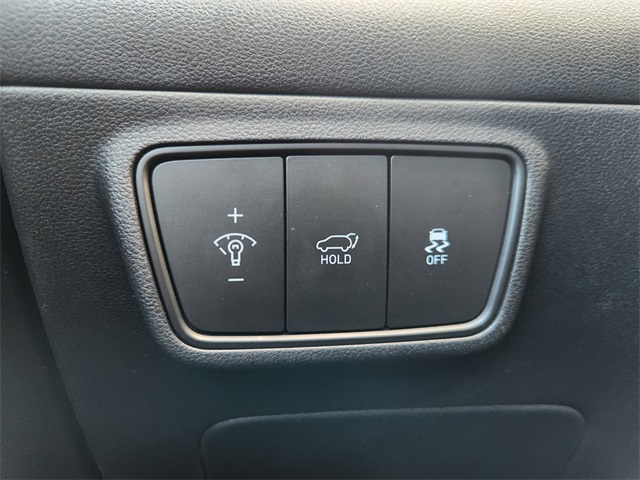 2023 Hyundai Tucson SEL Silver at DeMontrond Gulf Freeway