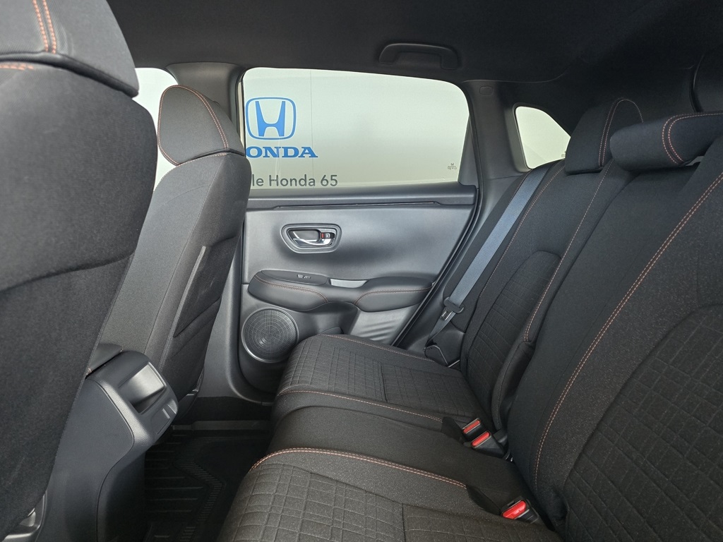 Thumbnail: 2025 Honda HR-V - 13