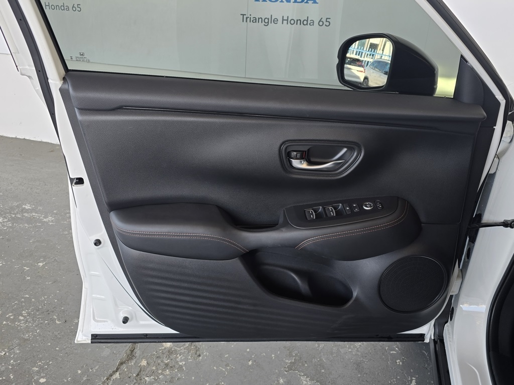 Thumbnail: 2025 Honda HR-V - 18