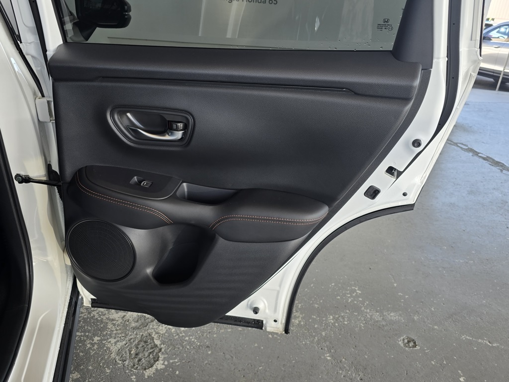 Thumbnail: 2025 Honda HR-V - 22