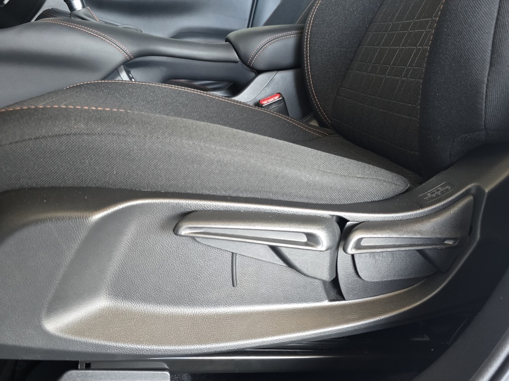 Thumbnail: 2025 Honda HR-V - 9