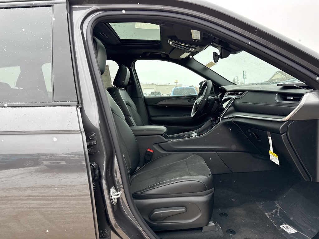 2025 Jeep Grand Cherokee L