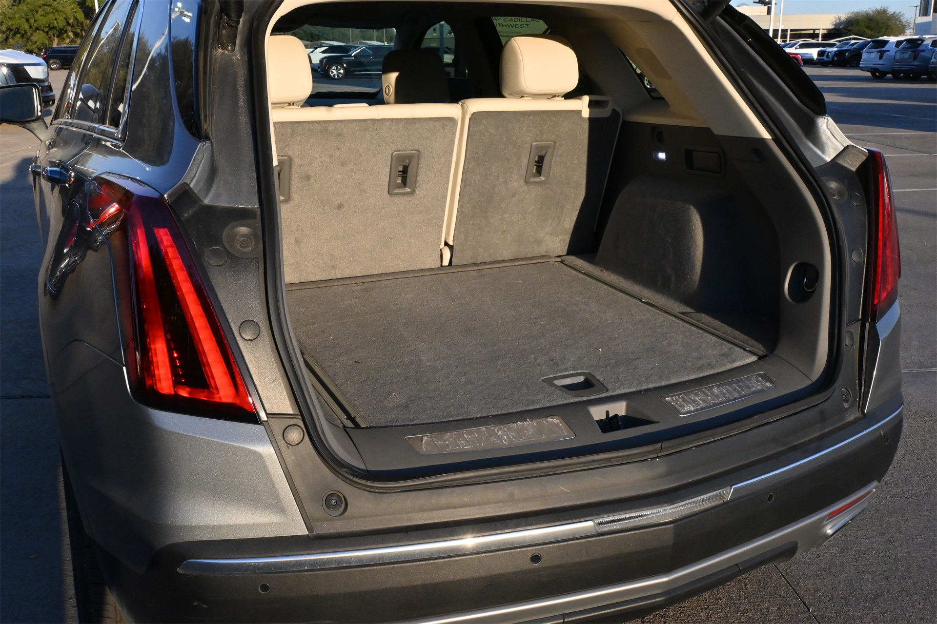 2024 Cadillac XT5 Premium Luxury Silver at Bayway Cadillac Southwest