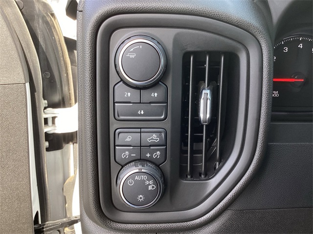 Used Car 2024 Chevrolet Silverado 2500hd  Custom For Sale Under $50,000 In San Antonio, Texas