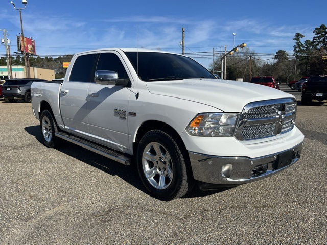 2019 RAM 1500 Classic Lone Star Crew Cab RWD