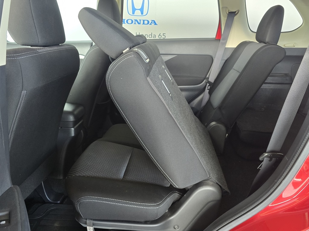 Thumbnail: 2018 Mitsubishi Outlander - 15