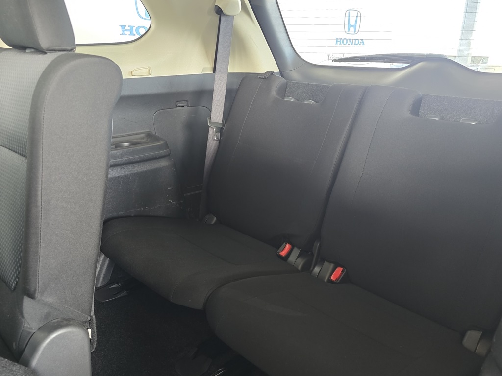 Thumbnail: 2018 Mitsubishi Outlander - 17