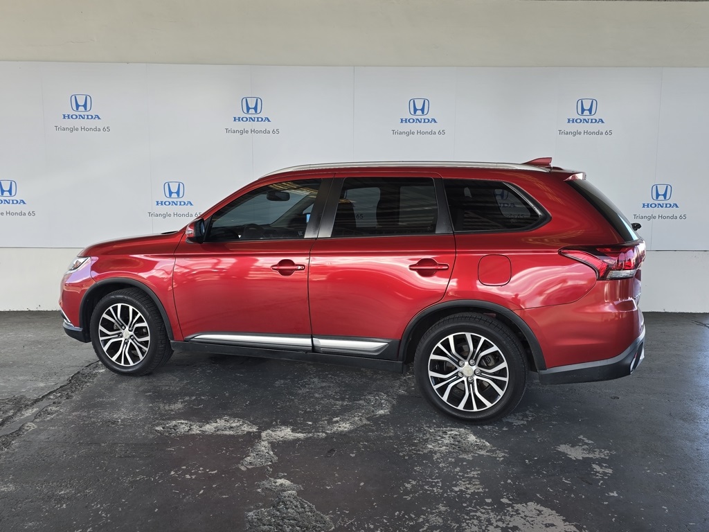 Thumbnail: 2018 Mitsubishi Outlander - 4