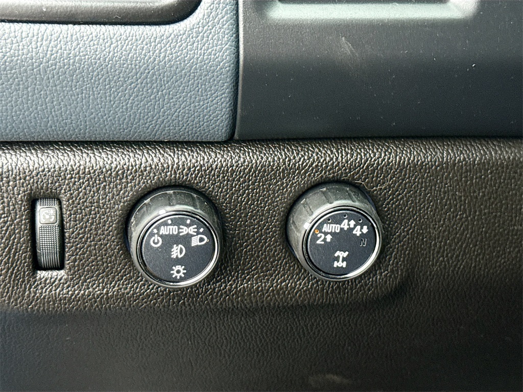 2022 Chevrolet Colorado Z71 Blue at Community Toyota