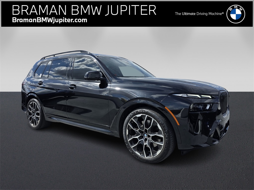 2024 BMW X7 M60i AWD