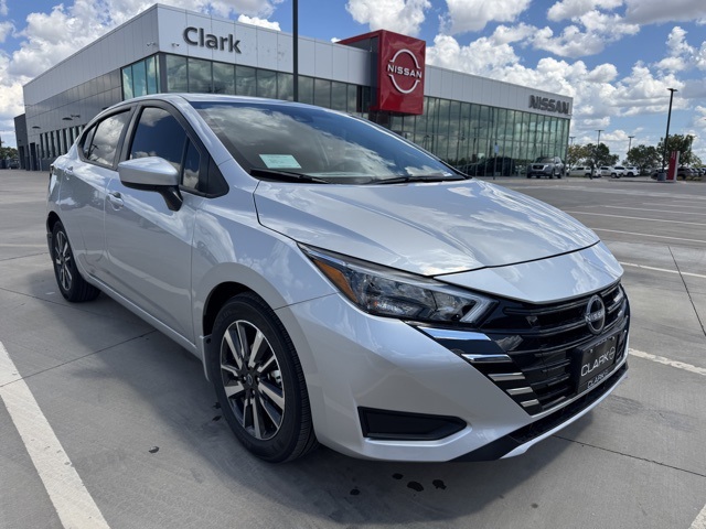 2025 Nissan Versa Sedan SV