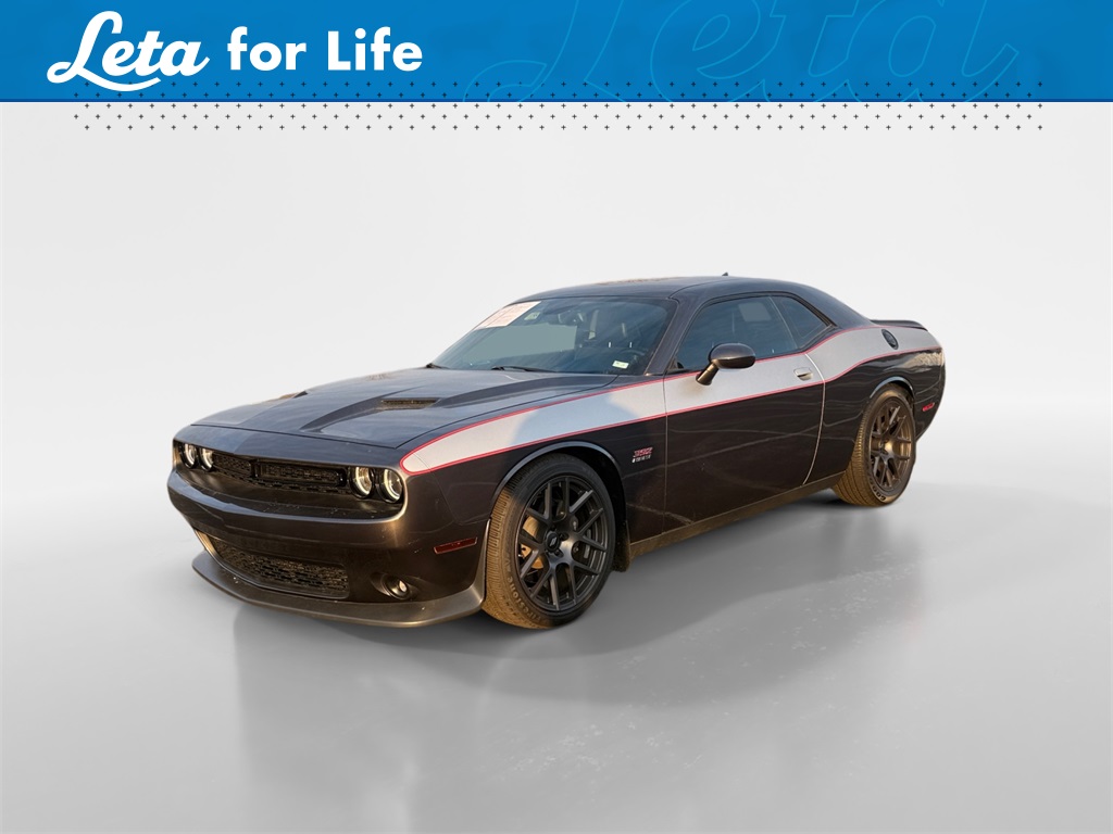 2016 Dodge Challenger R/T Scat Pack RWD