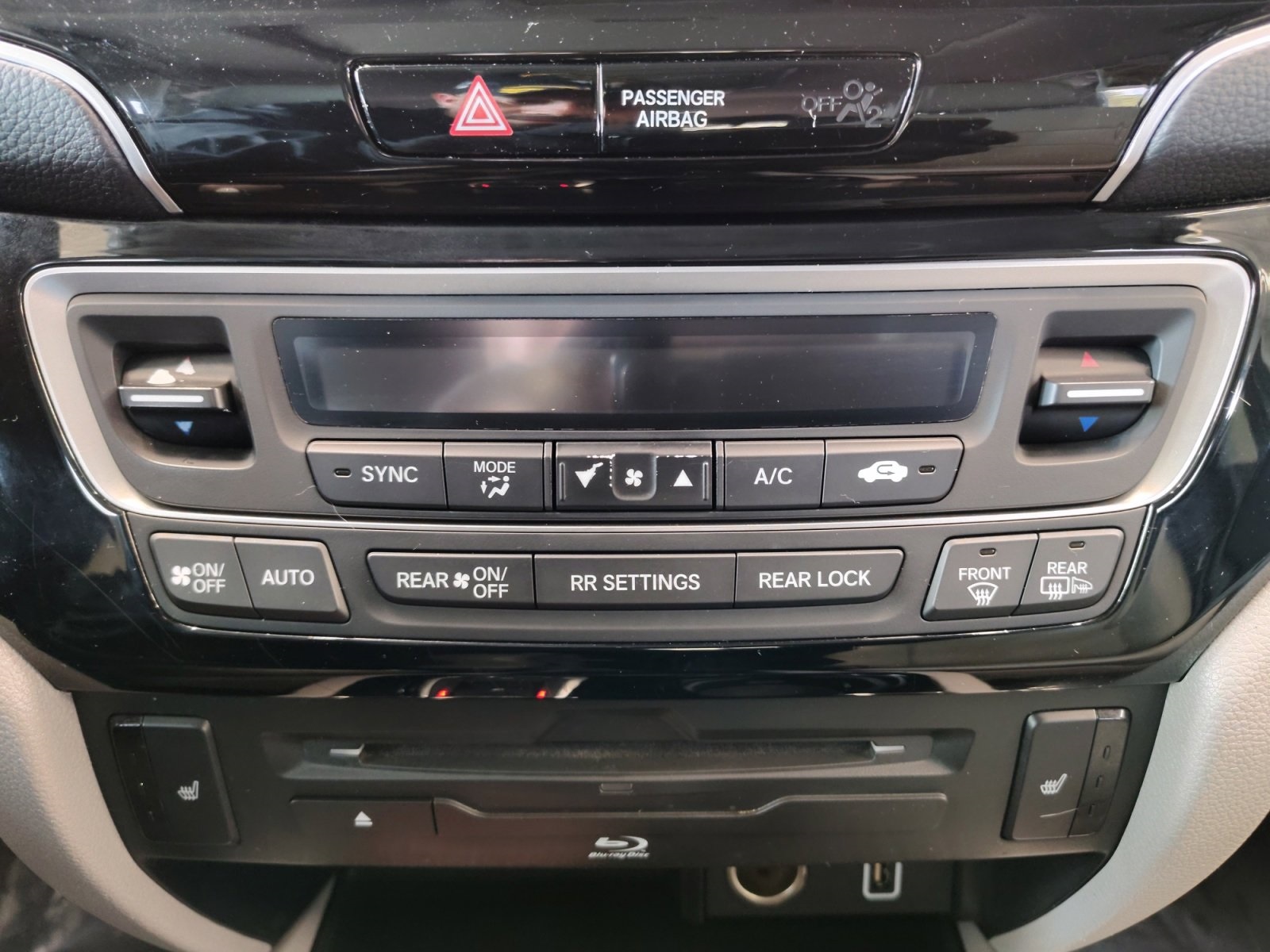 Used Car 2019 Honda Pilot  Touring For Sale Under $20,000 In San Antonio, Texas