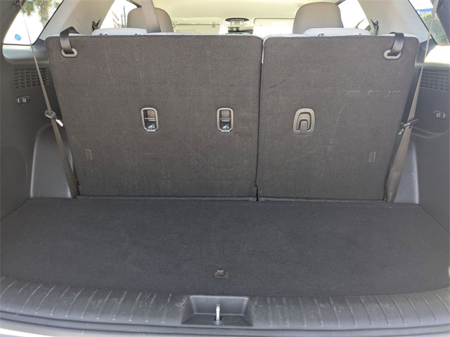 2024 Hyundai Palisade SEL Silver at Bob King Buick GMC