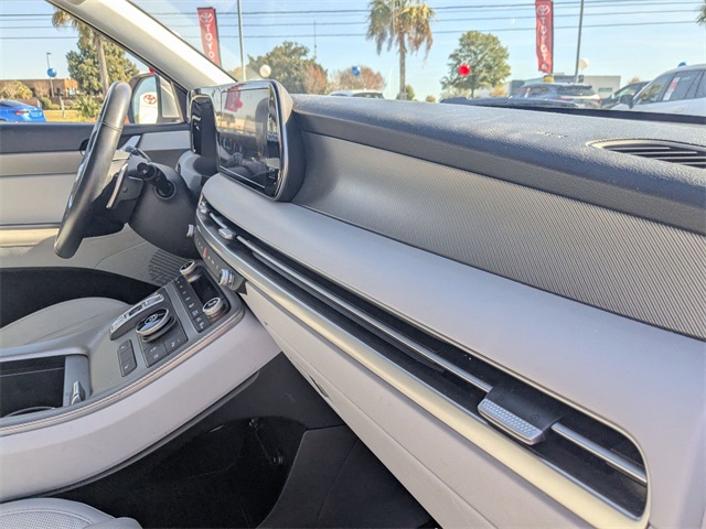 2024 Hyundai Palisade SEL Silver at Bob King Buick GMC