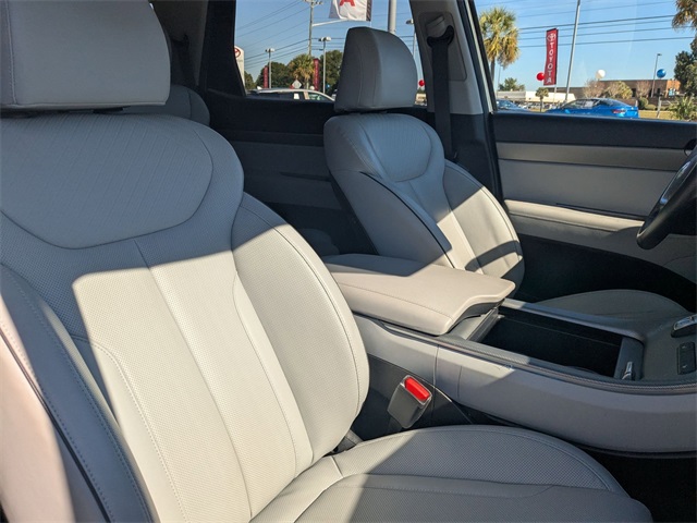 2024 Hyundai Palisade SEL Silver at Bob King Buick GMC