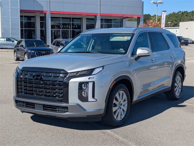 2024 Hyundai Palisade SEL Silver at Bob King Buick GMC