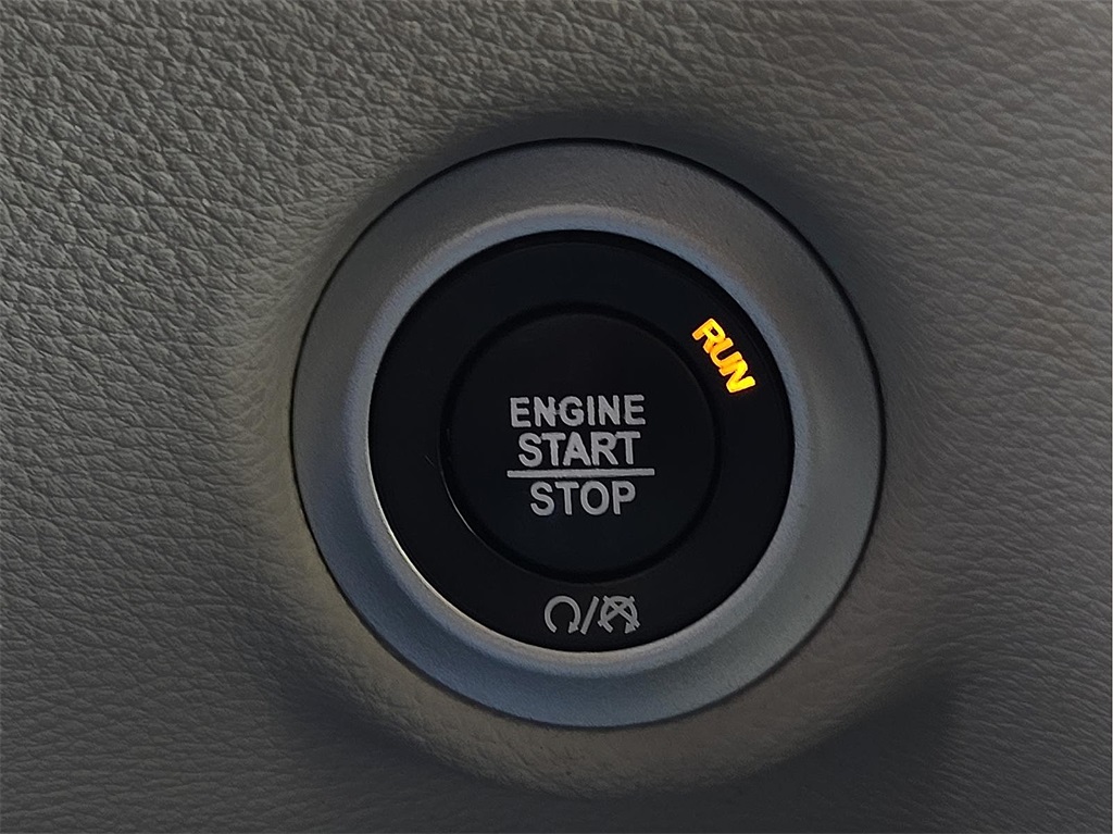 Used 2021 Chrysler Pacifica For Sale in Farmington, AR