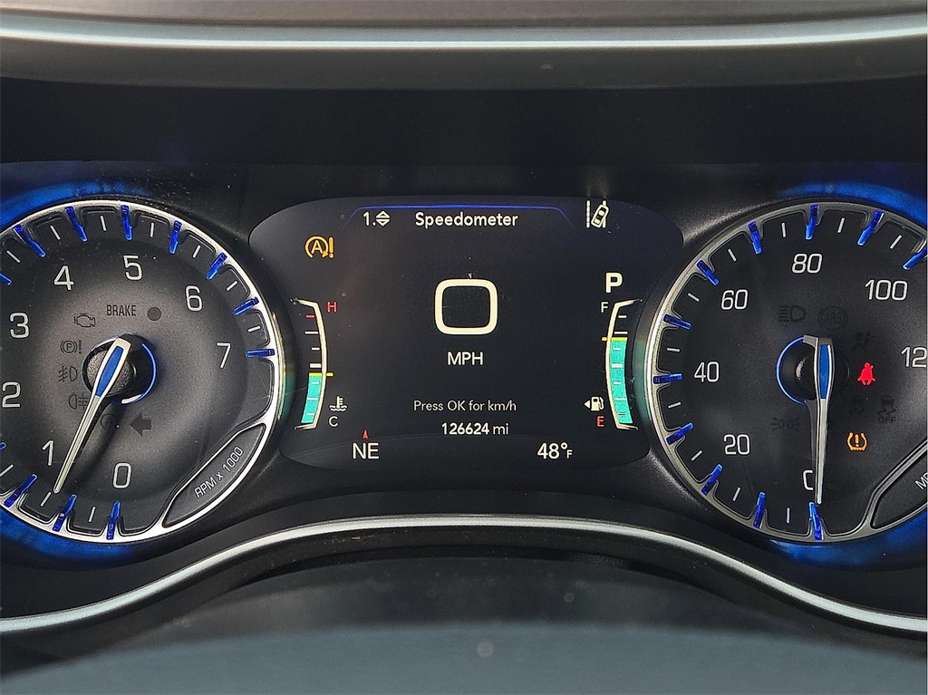 Used 2021 Chrysler Pacifica For Sale in Farmington, AR