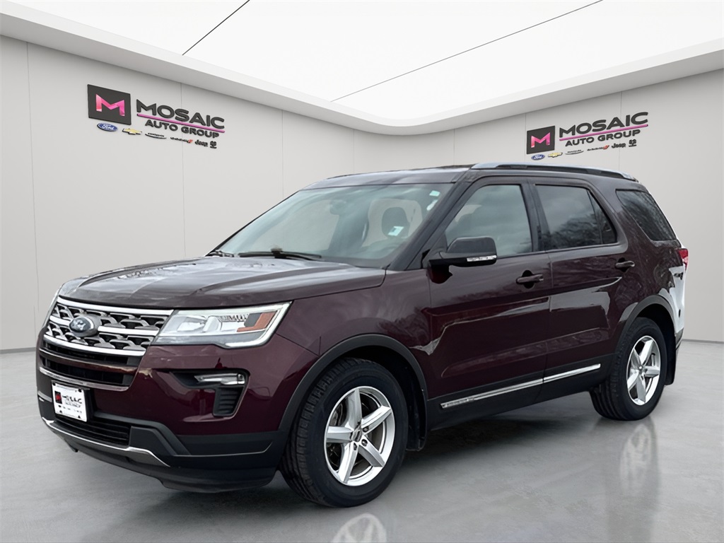 Used 2018 Ford Explorer XLT with VIN 1FM5K7D89JGB43879 for sale in Zumbrota, Minnesota