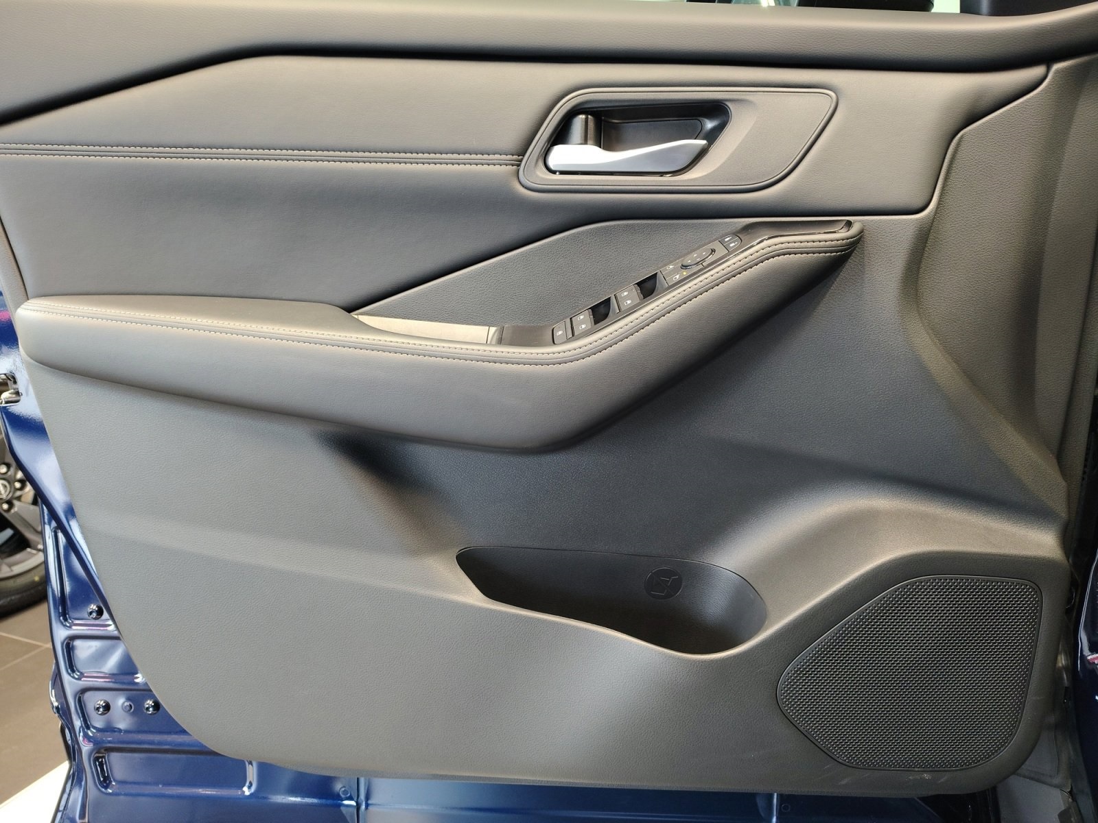 Used Car 2025 Nissan Rogue  Sv For Sale Under $30,000 In San Antonio, Texas