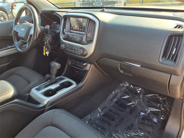 2017 Chevrolet Colorado LT Silver at Classic Elite Chevrolet Sugar Land