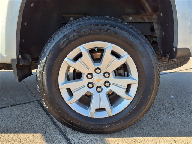 2017 Chevrolet Colorado LT Silver at Classic Elite Chevrolet Sugar Land