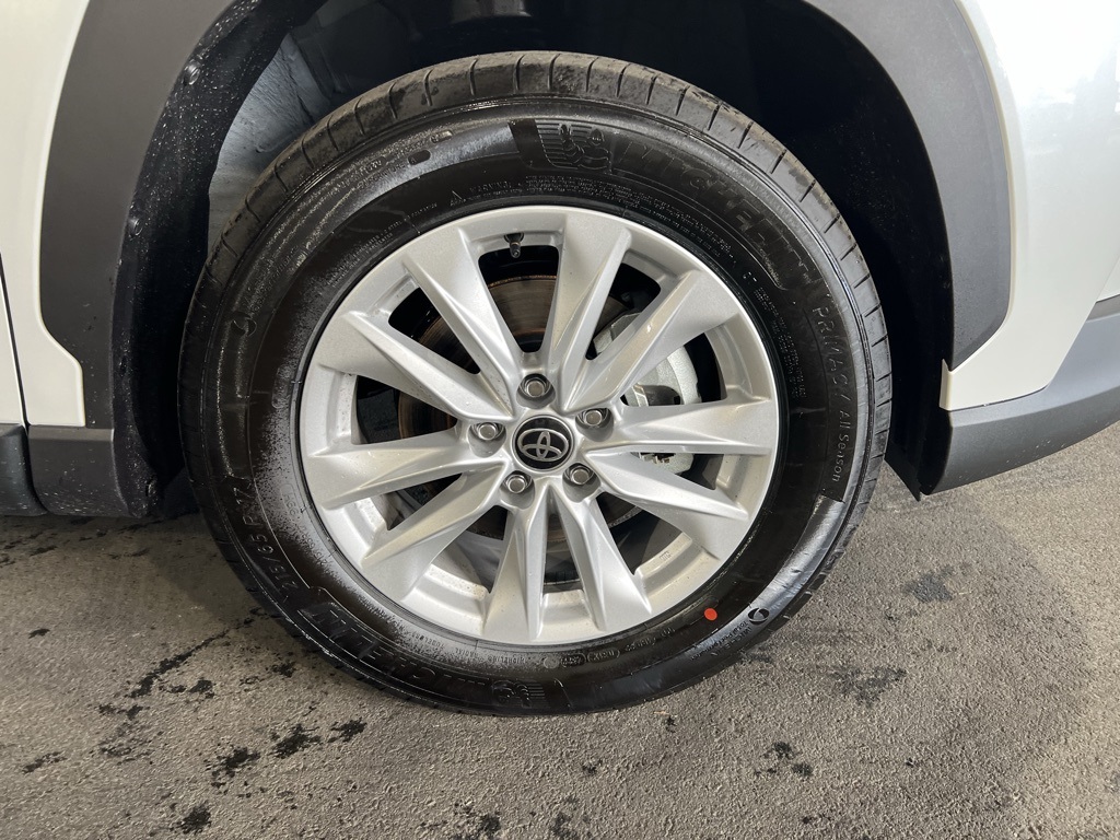 Thumbnail: 2026 Toyota Corolla Cross - 7