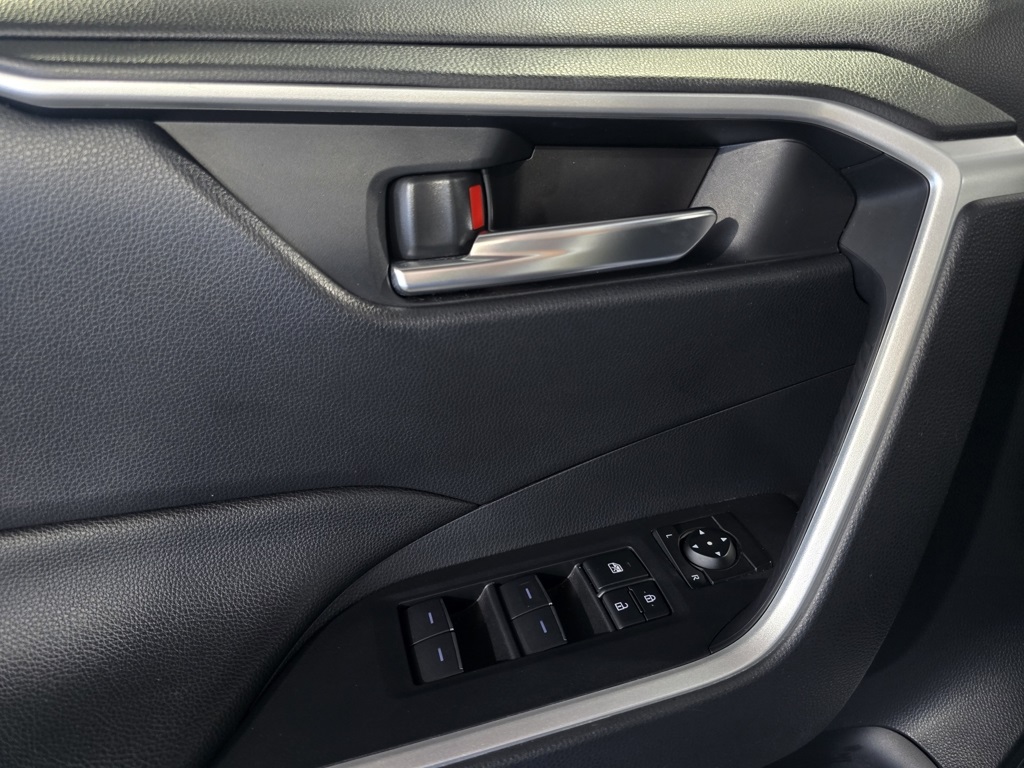 Thumbnail: 2023 Toyota RAV4 - 13