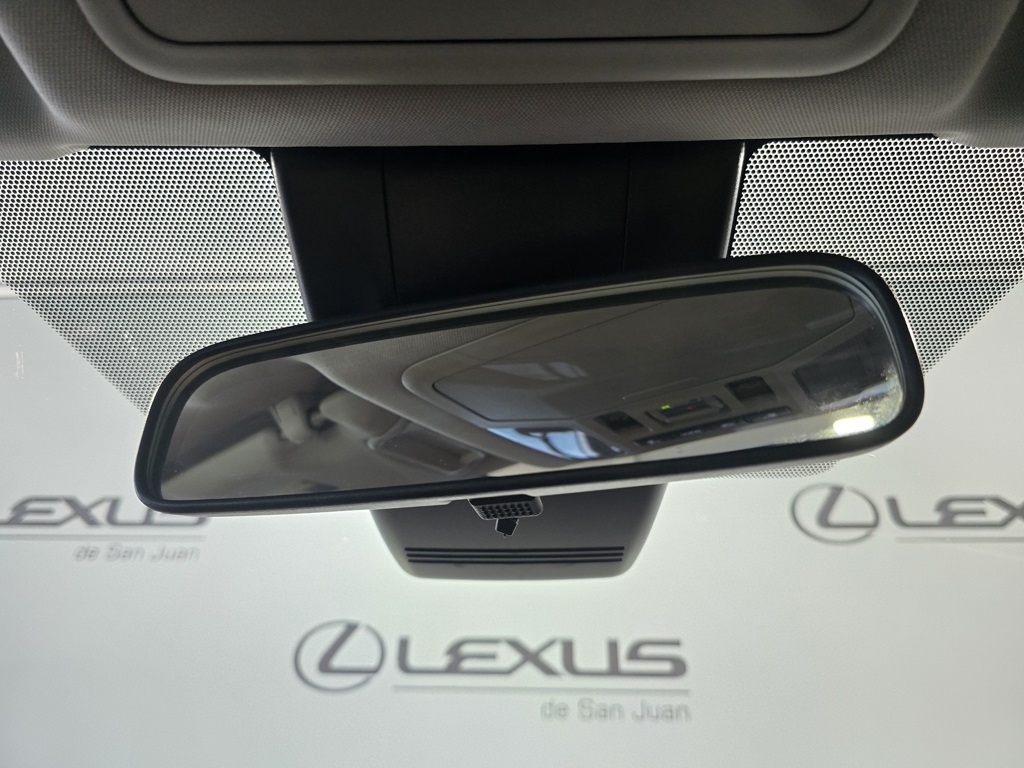 Thumbnail: 2023 Toyota RAV4 - 20