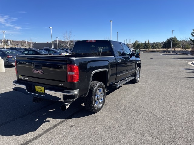 2019 Gmc Sierra HD SLT photo 3