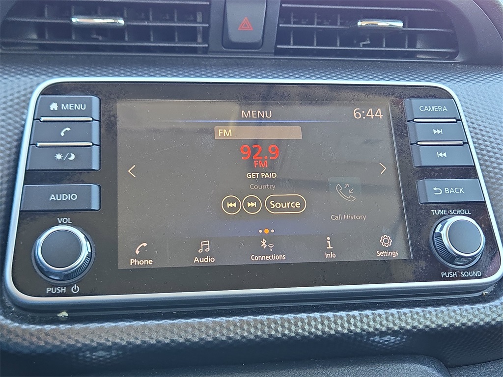 2020 Nissan Kicks SV White at Emmons Autoplex