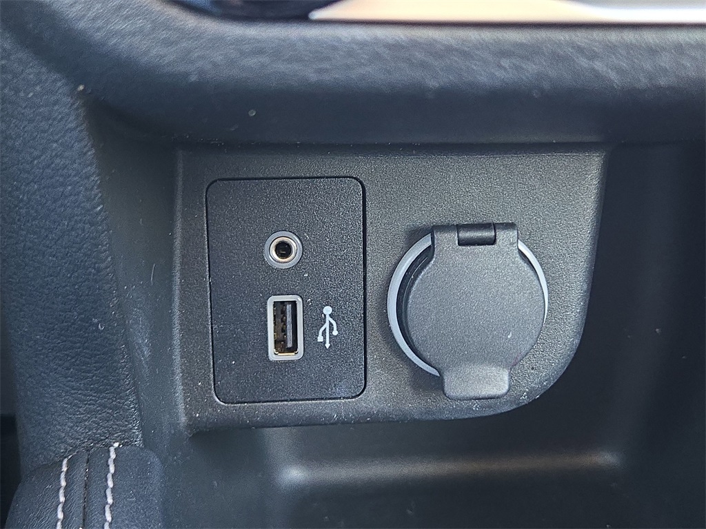 2020 Nissan Kicks SV White at Emmons Autoplex