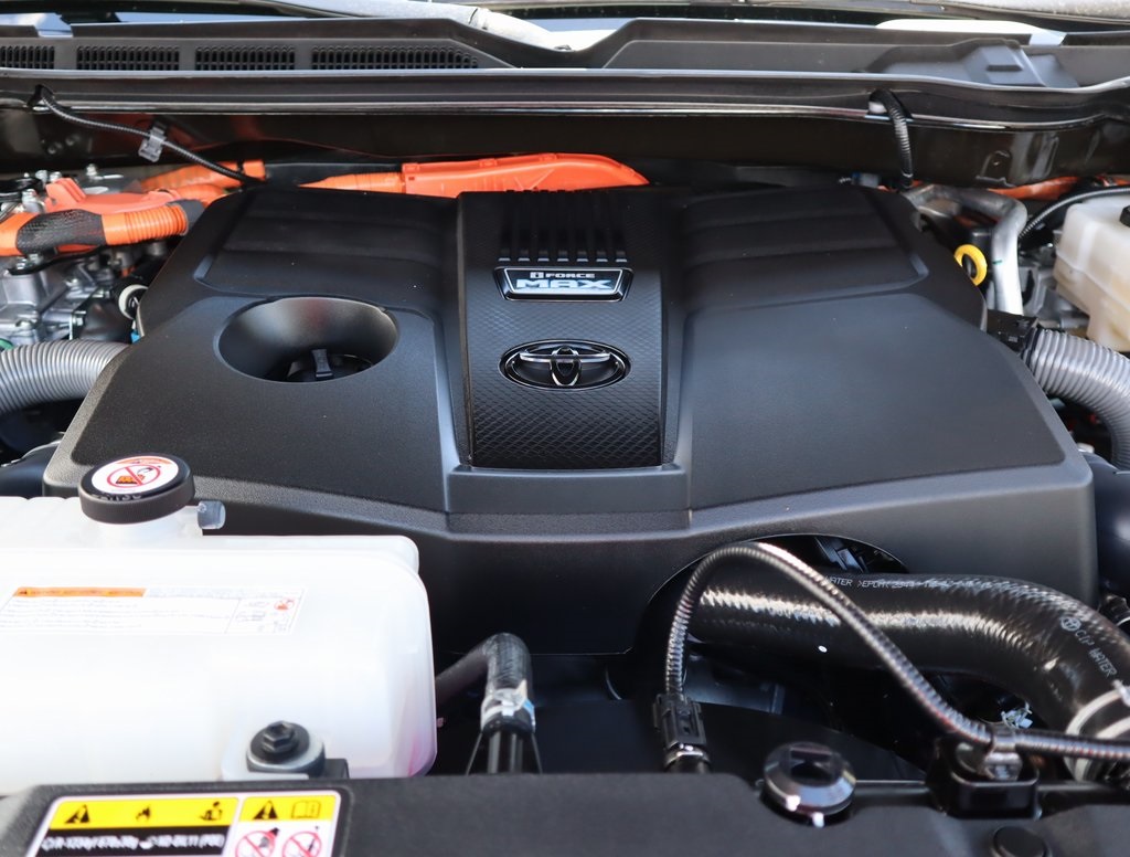 Thumbnail: 2025 Toyota Tundra - 15