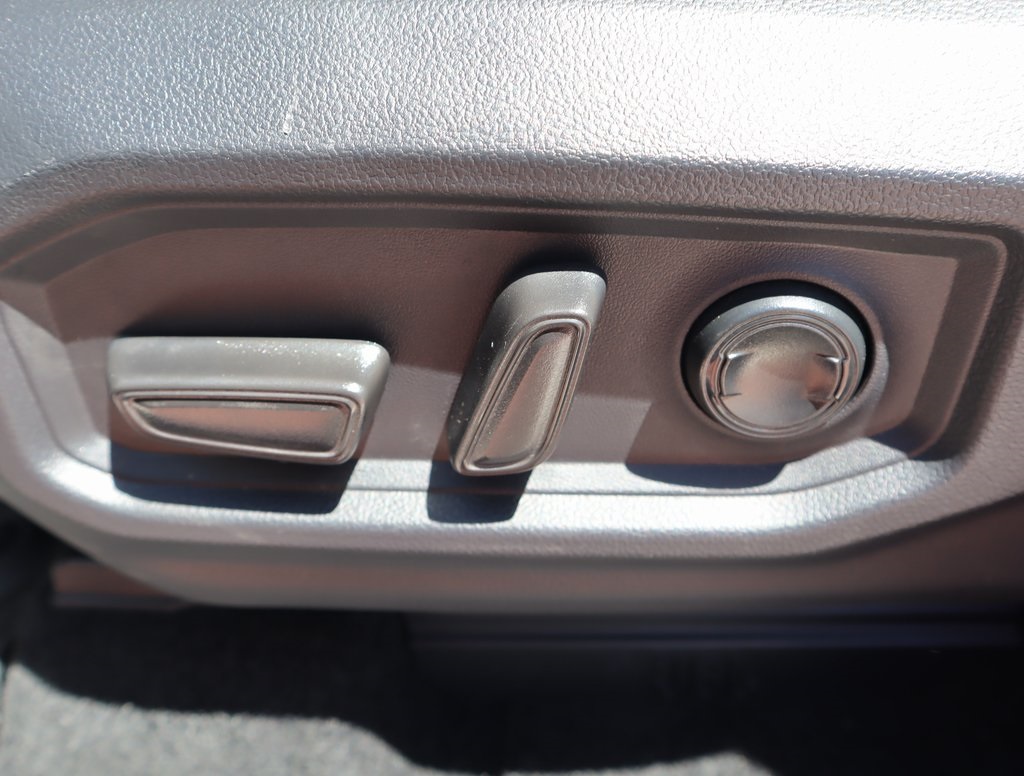 Thumbnail: 2025 Toyota Tundra - 24