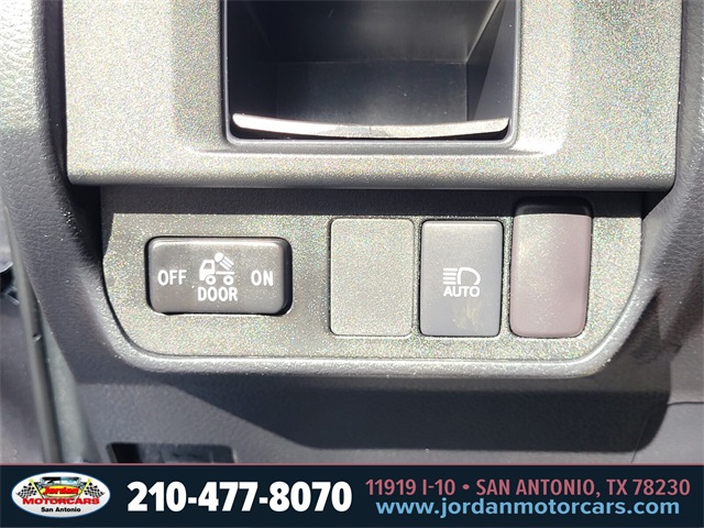 Used Car 2018 Toyota Tacoma  Sr For Sale In San Antonio, Texas
