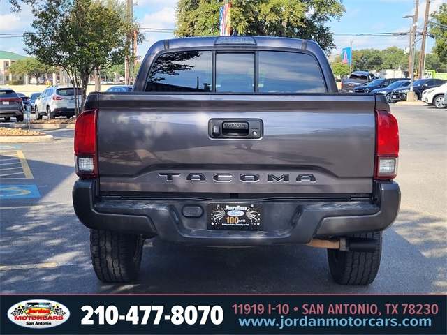Used Car 2018 Toyota Tacoma  Sr For Sale In San Antonio, Texas