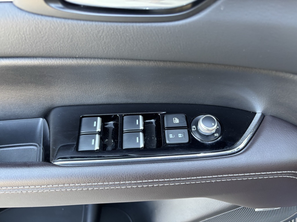 Used Car 2025 Mazda Cx-5  Wagon 4 Dr. 2.5 Turbo Signature All Wheel Drive For Sale Under $35,000 In Austin, Texas