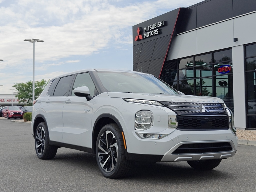 2025 Mitsubishi Outlander Hybrid Plug-in SE S-AWC