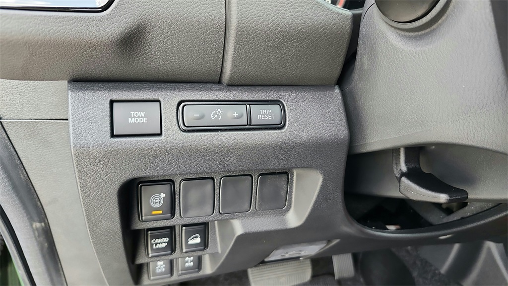 2025 Nissan Frontier