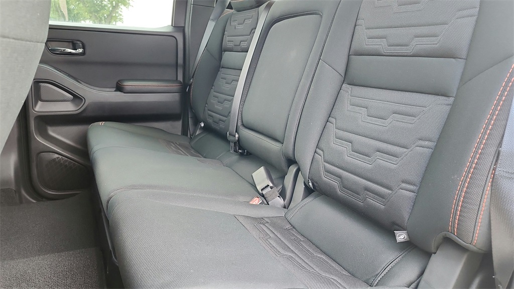 2025 Nissan Frontier