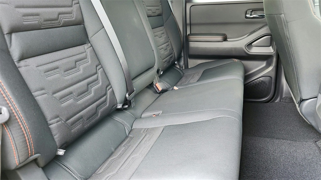 2025 Nissan Frontier