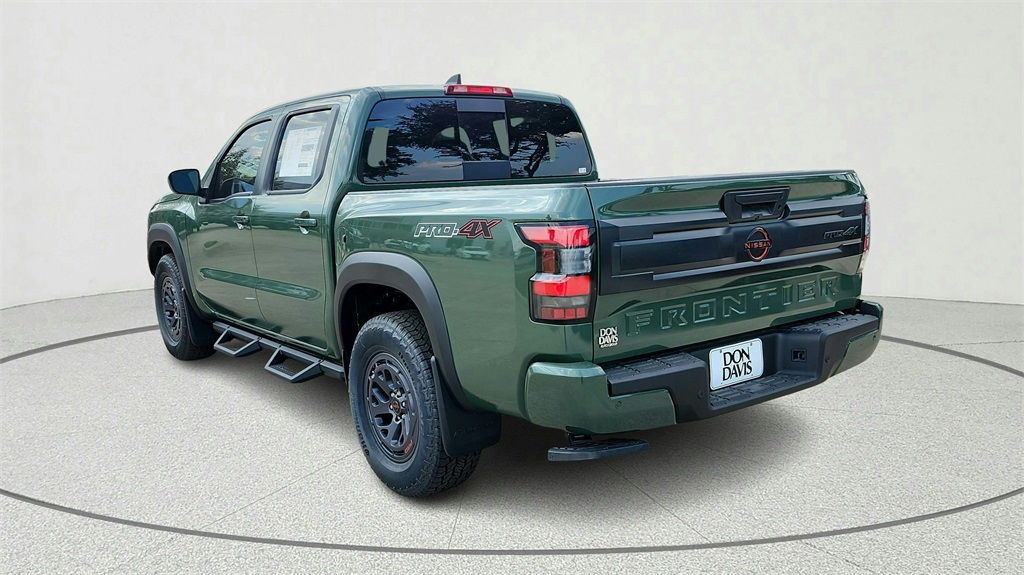 2025 Nissan Frontier