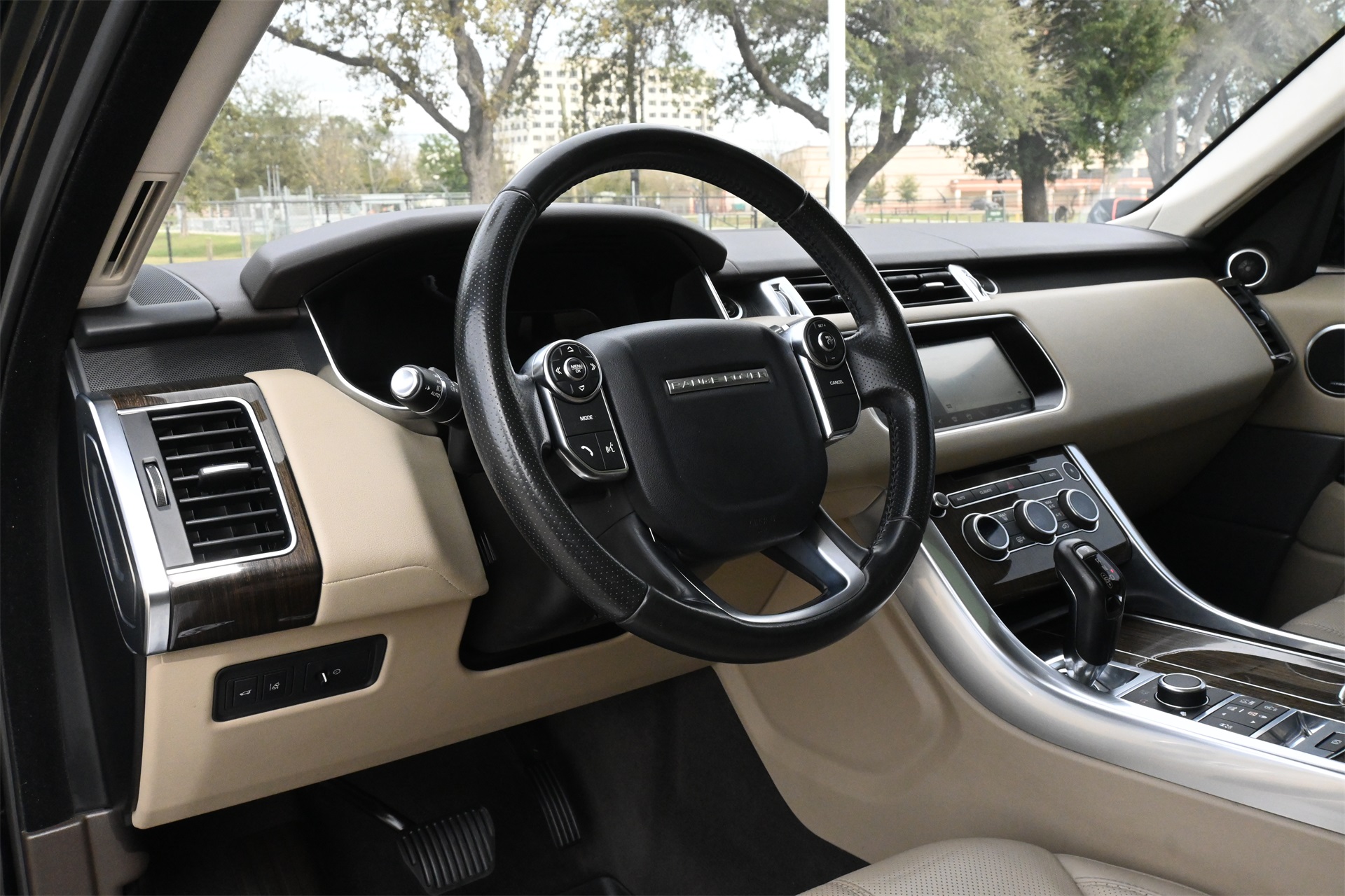 2017 Land Rover Range Rover Sport 3.0L V6 Supercharged HSE  at Ultimate Motorsports